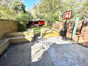 Photo 11- click for photo gallery